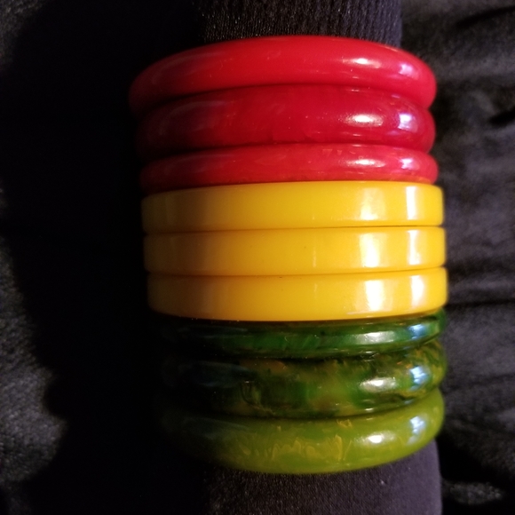 BAKELITE BIG STACK red marbled 3 bangles - Picture 4 of 5